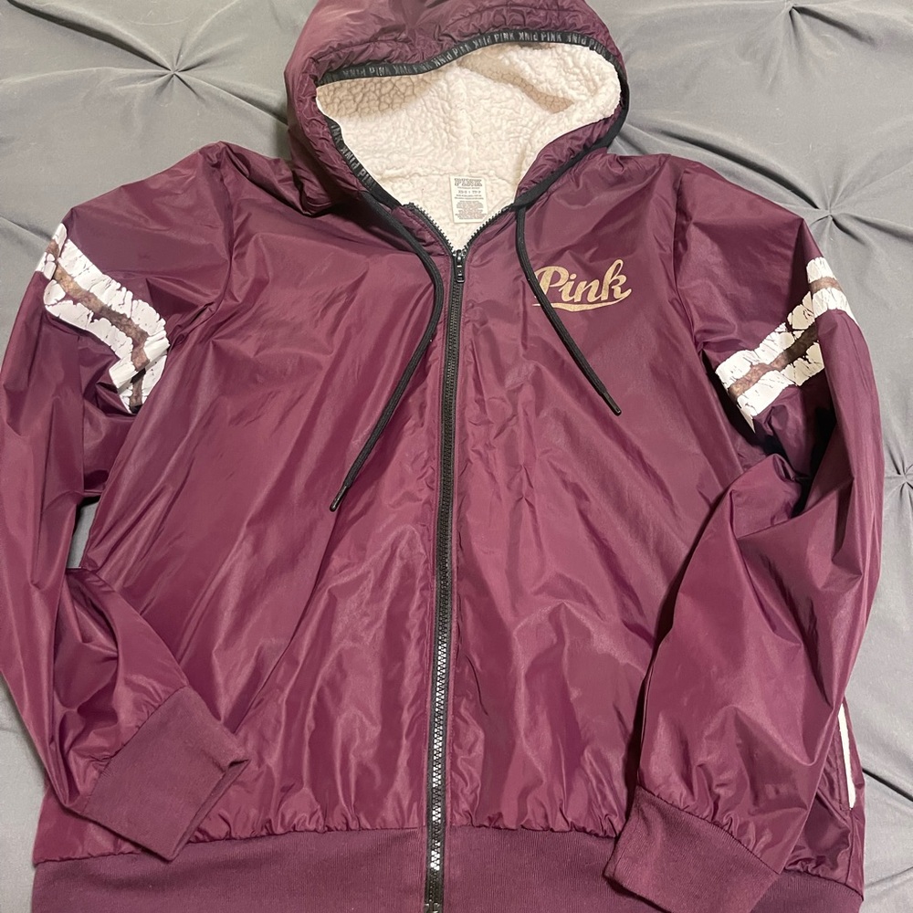 Victoria Secret Sherpa Maroon Hooded Jacket XS runs bigger